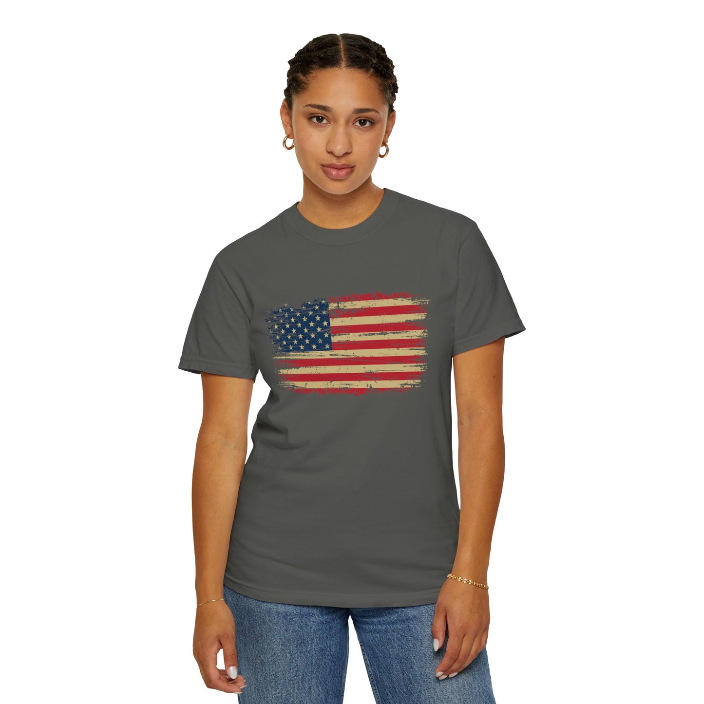 Distressed American Flag T‑Shirt — Vintage USA Patriotic Tee