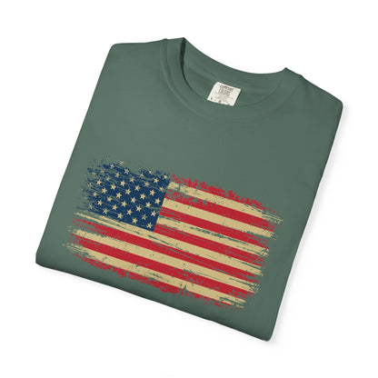 Distressed American Flag T‑Shirt — Vintage USA Patriotic Tee
