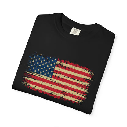 Distressed American Flag T‑Shirt — Vintage USA Patriotic Tee